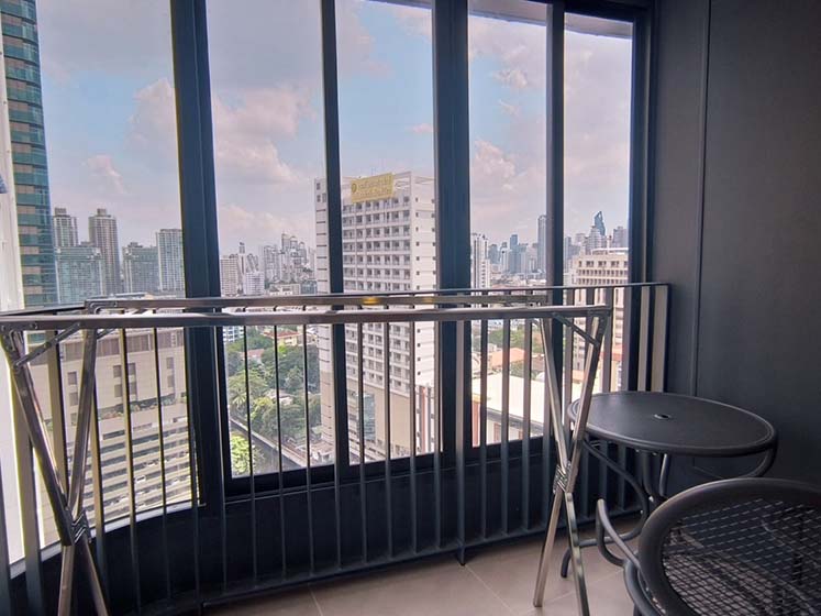 Condominium in New Petchburi 